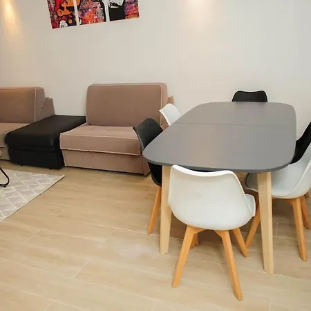 Apartment Grand T2 Proche Soleil Et Metro ! Creteil
