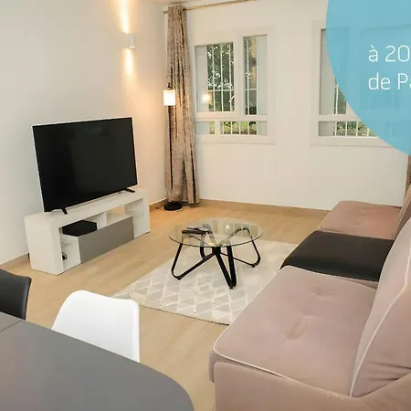 Grand T2 Proche Soleil Et Metro ! Apartment