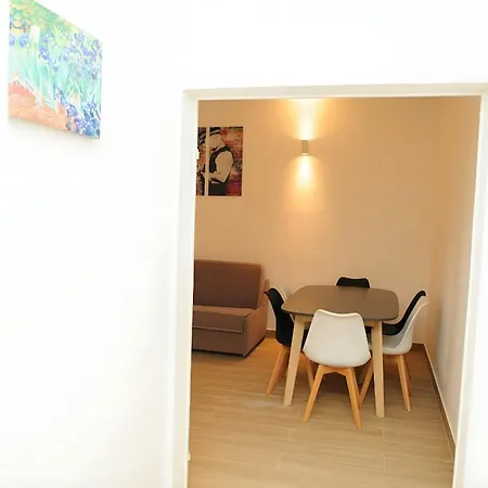 Grand T2 Proche Soleil Et Metro ! Apartment Creteil